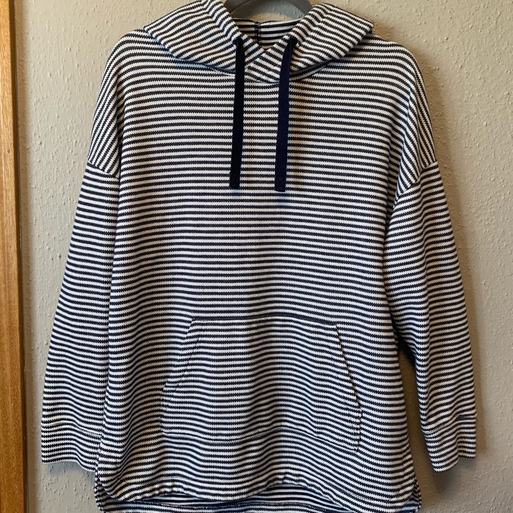 Women’s Hoodie Sweater